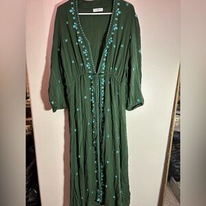 NATURAL LIFE Green Long Sleeve Dress with Blue Embroidery